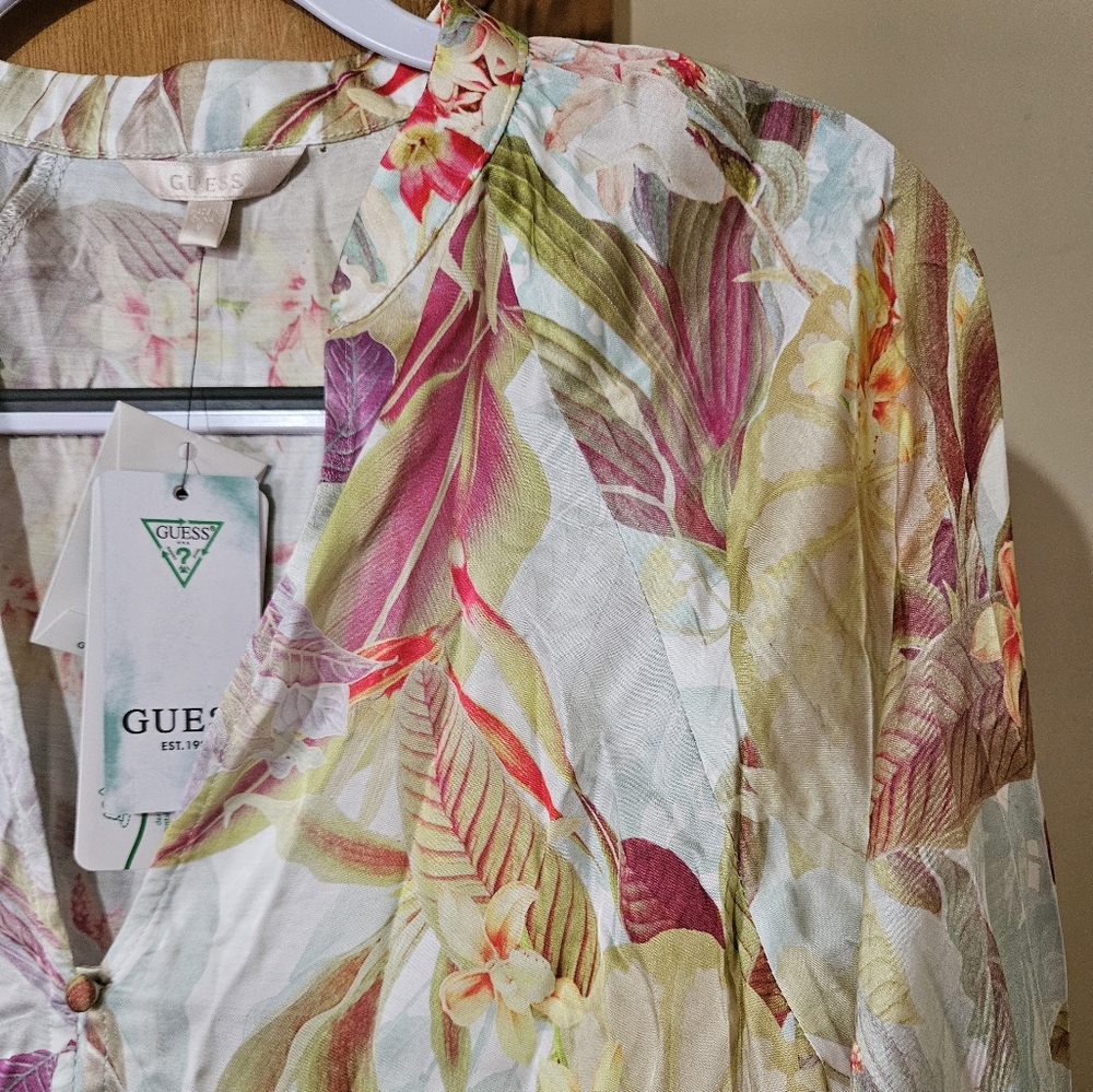 Guess jaelyn blouse - Picture 2 of 4